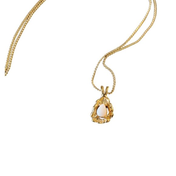 Womens Gold tone Teardrop Shaped Pendant With White Stone Inset Necklace - Picture 7 of 7